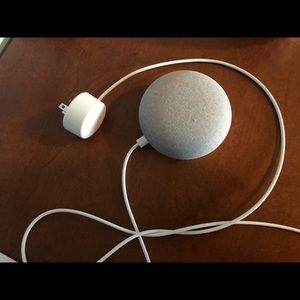 Google Home Mini